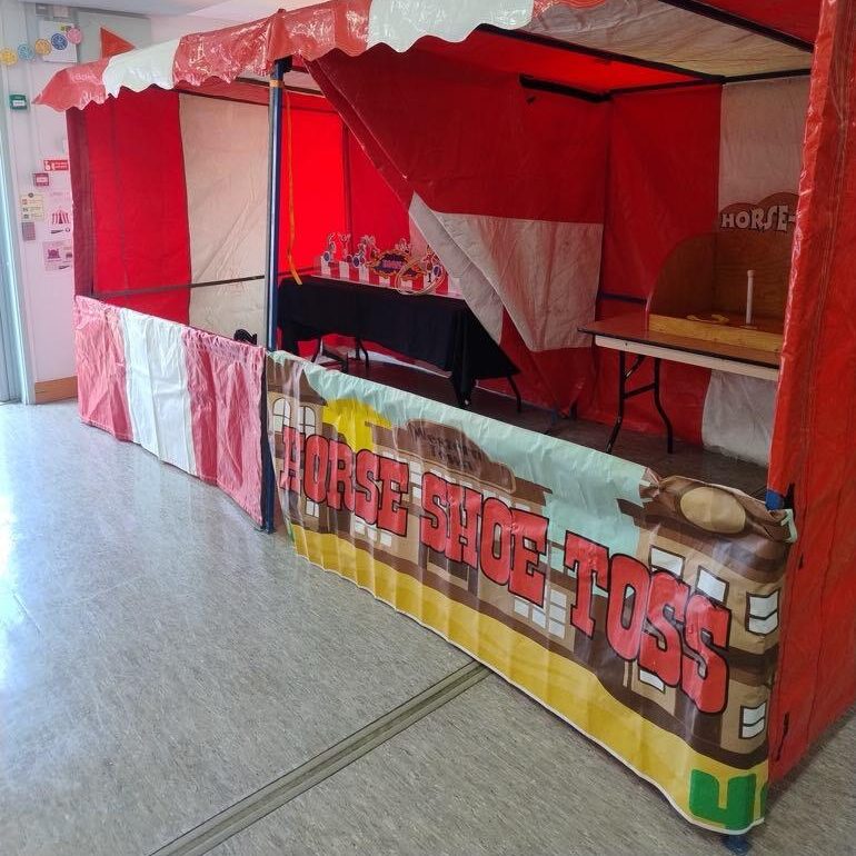 Horseshoe Toss Side Stall