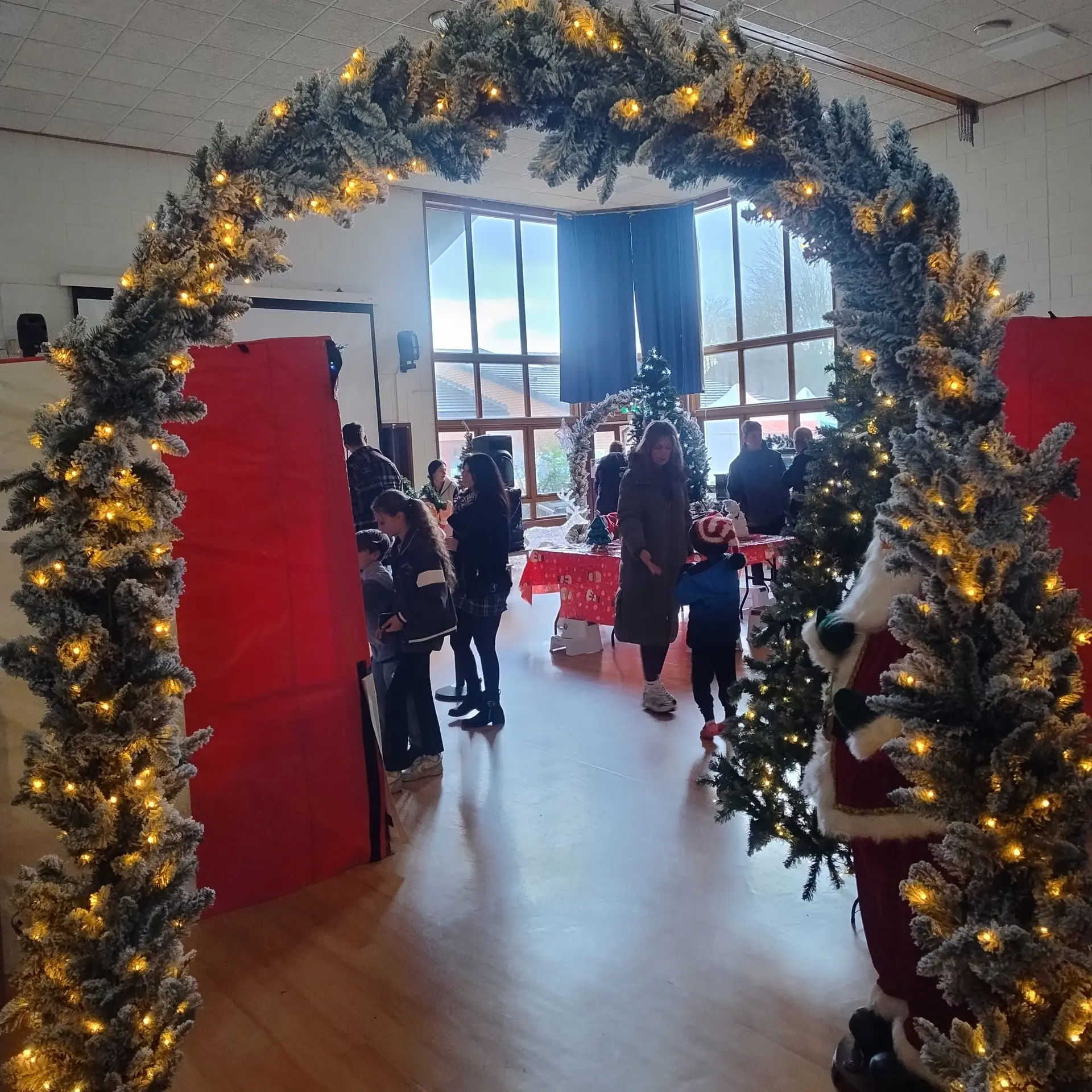 Christmas Light up Arches