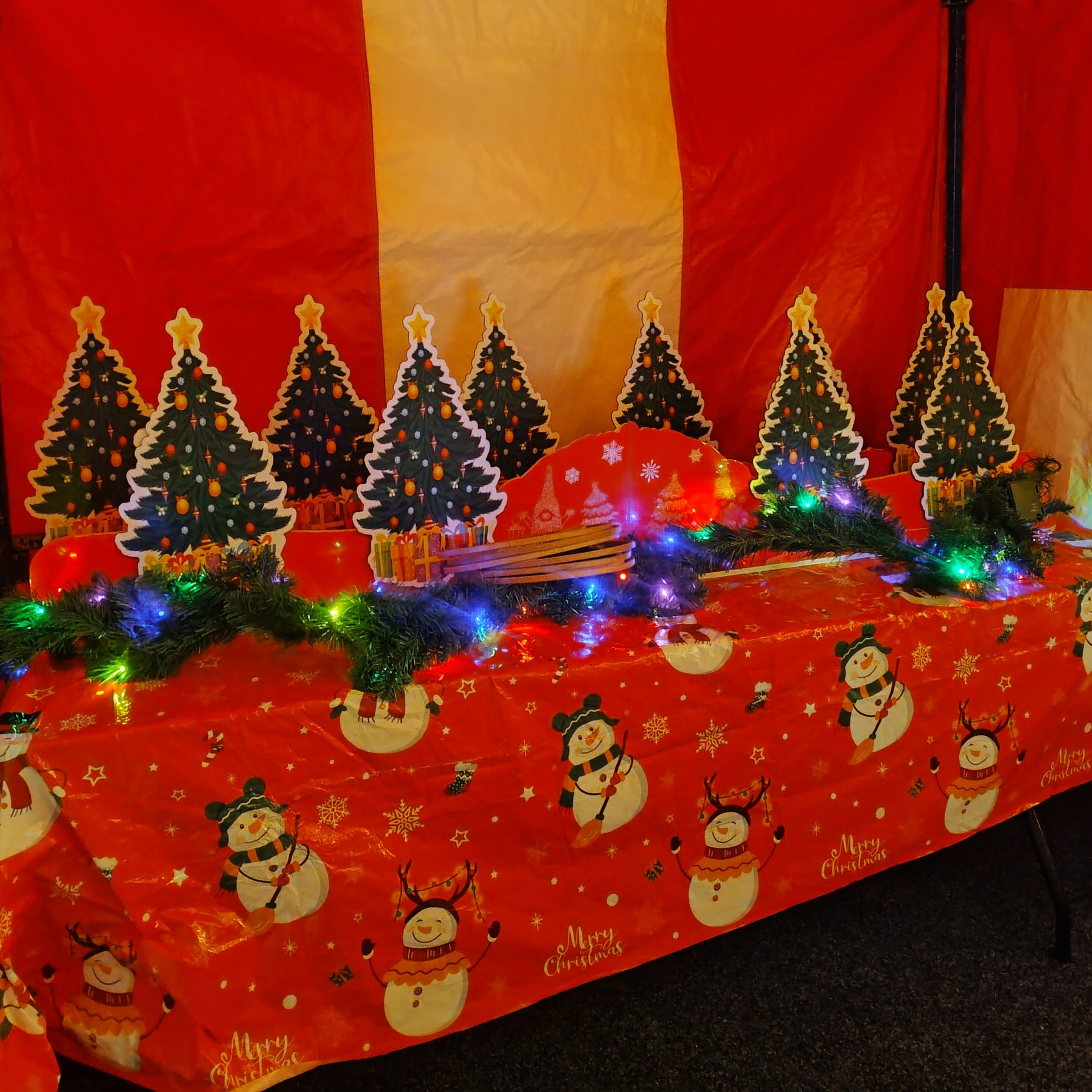 Christmas Tree Hoopla