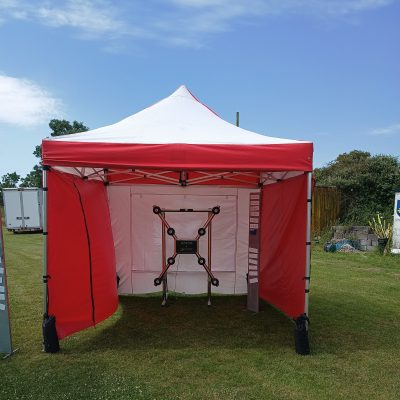 Batak Electronic Reaction Game sheltered in a Side Stall
