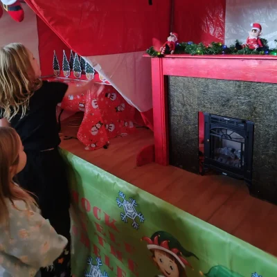 Elf on a Shelf - Festive Side Stalls